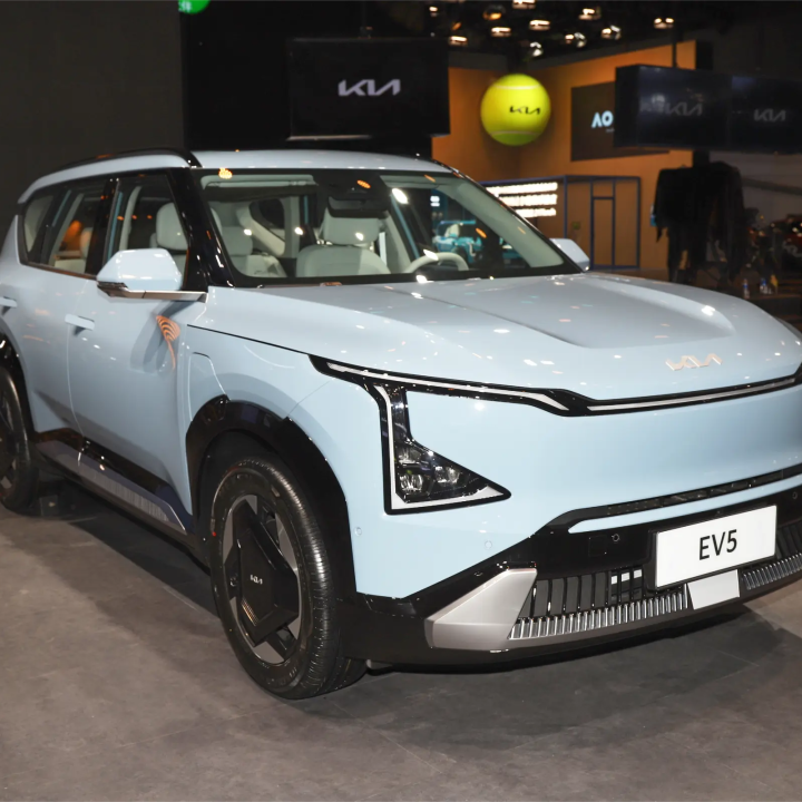 2024 KAI EV-5 Pickup Luxury Diesel Automatic New Car EV New Energy Vehicle 700 km Long Range Turbo Engine FWD R17 Tyre Aluminium