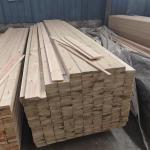 Factory Wholesale Pine Wood Beams Timber with Wholesale Prices for Building High Quality Wood Laminated Timber