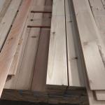 Factory Wholesale Pine Wood Beams Timber with Wholesale Prices for Building High Quality Wood Laminated Timber