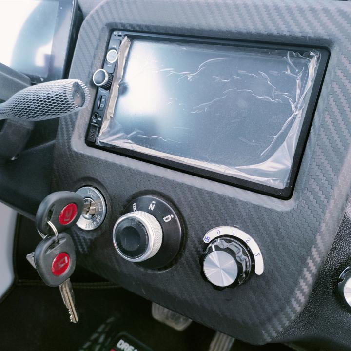 Four Wheel Electric Car Used 4X4 Pickup Truck Car Mini Car for Adult